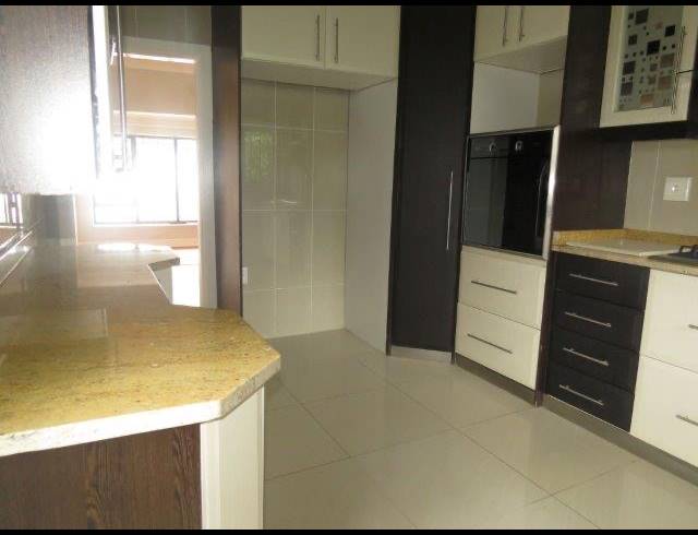 3 BEDROOM FREEHOLD RENTED IN VIRGINIA
